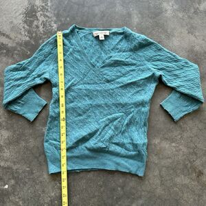 Size S Banana Republic Sweater Wool Teal Blue V-Neck Cable Knit Pullover Italian